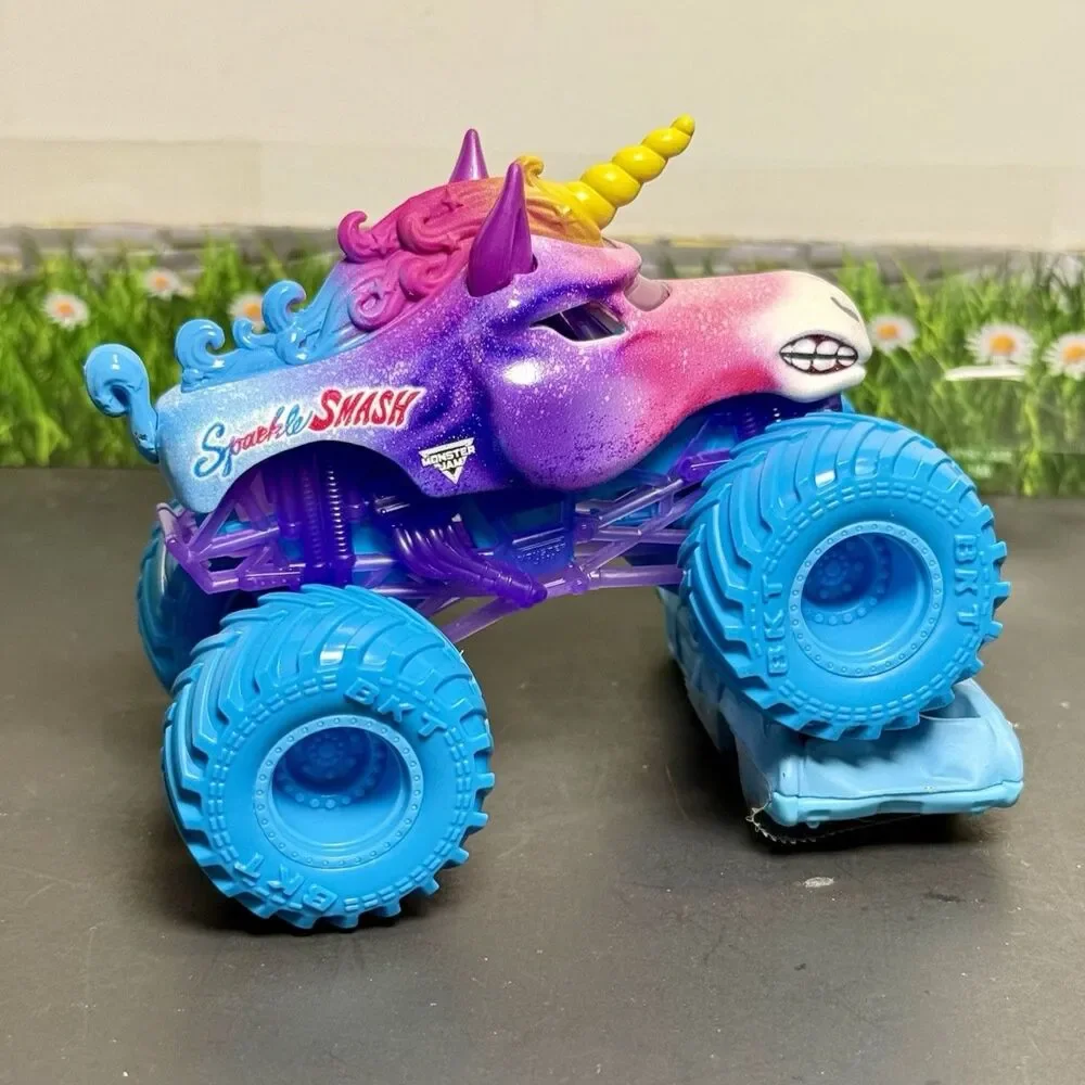 CUSTOM Hot Wheels Monster Jam Sparkle Smash Unicorn Blue  1:64 Monster Truck